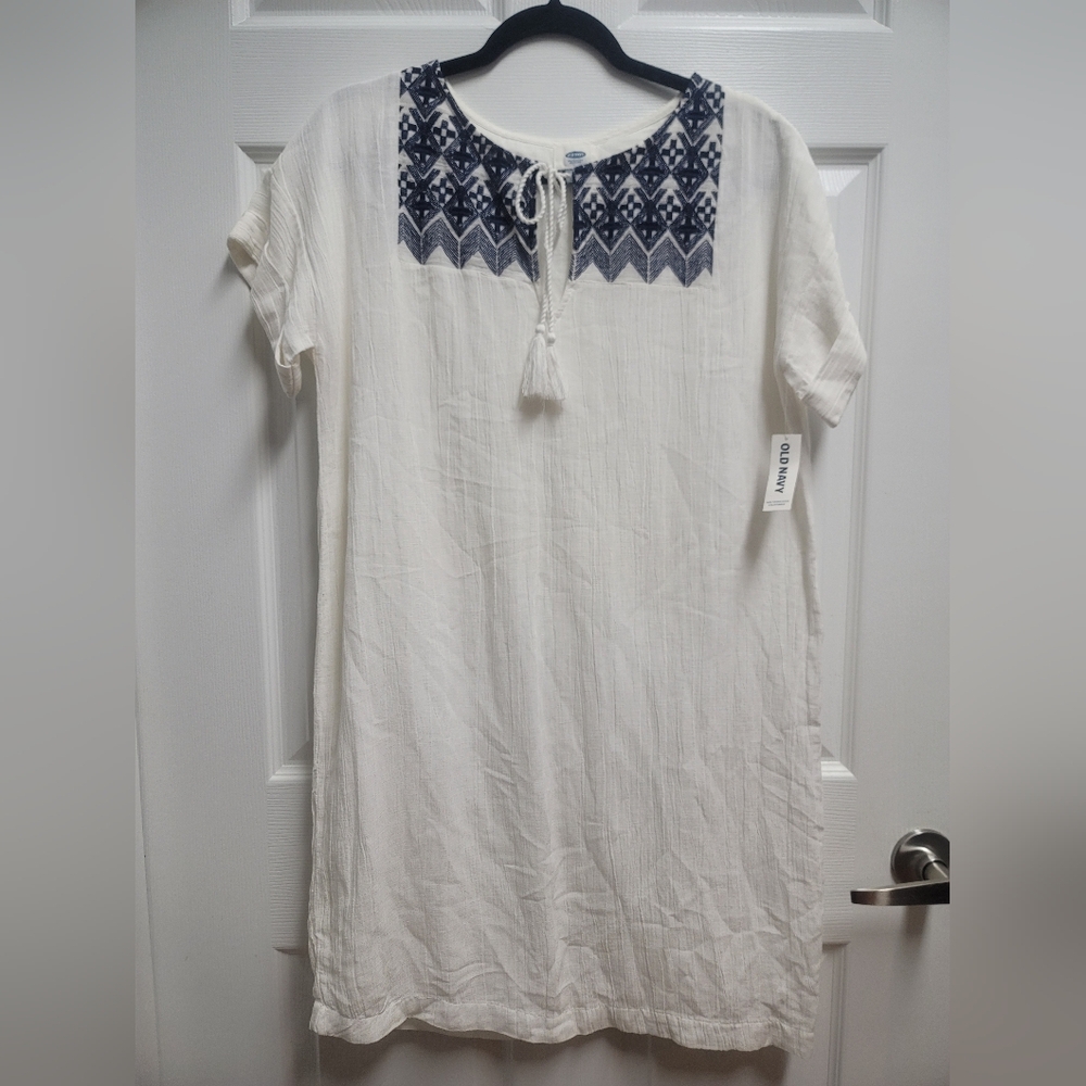 Old Navy White and Navy Embroidered Dress